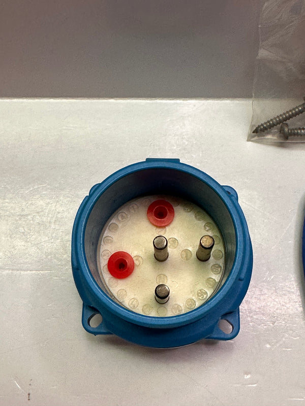 Marechal 3118015 DS1 Decontactor Socket Outlet 30A, 250V Blue Poly