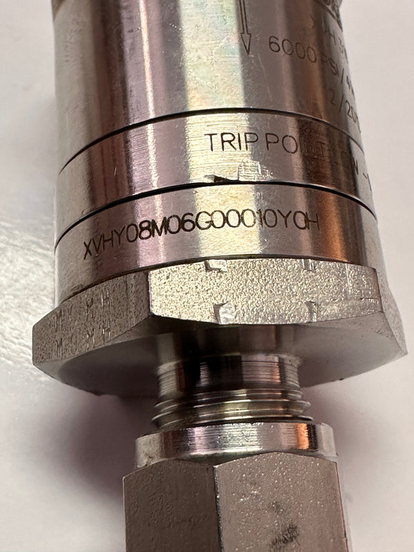 HOKE XVHY08M06G0010YOH Excess Flow Valve / XVH-316 8mm NPT- 6mm Gyrolok