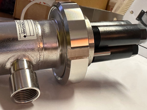 Yokogawa FF20 Process Analyzer Flow Fitting, 3 hole (FF20-S33*B)