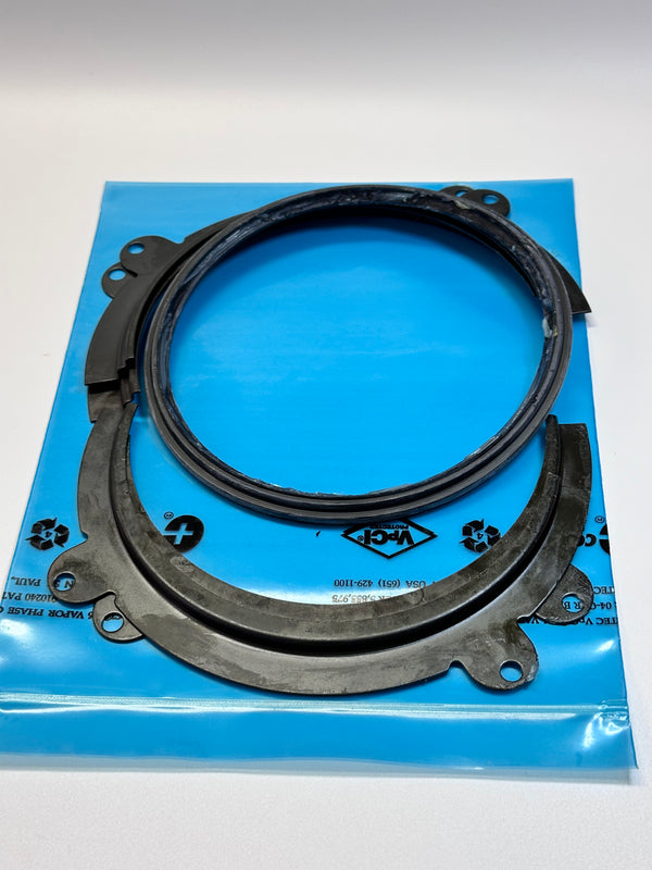 Isuzu 8971257540 Genuine Knuckle Oil Seal