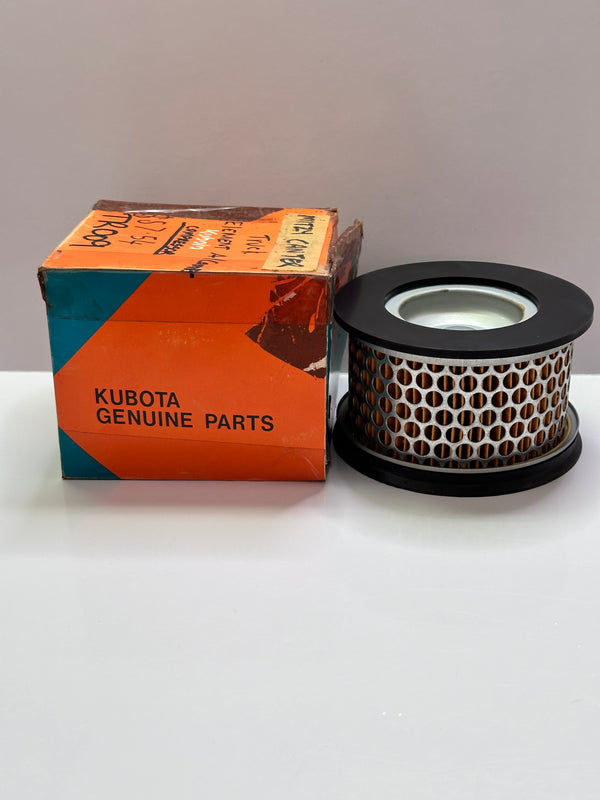 Kubota 1146011180 Genuine Air Filter Element