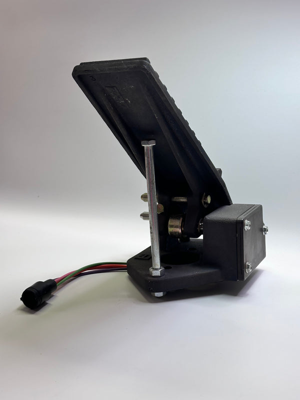 151-5593 Foot Brake Pedal and Base - Genuine CAT part