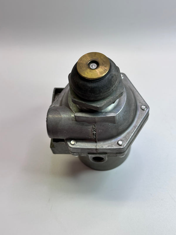 8D-7057 Pneumatic Regulating Valve - Genuine CAT part