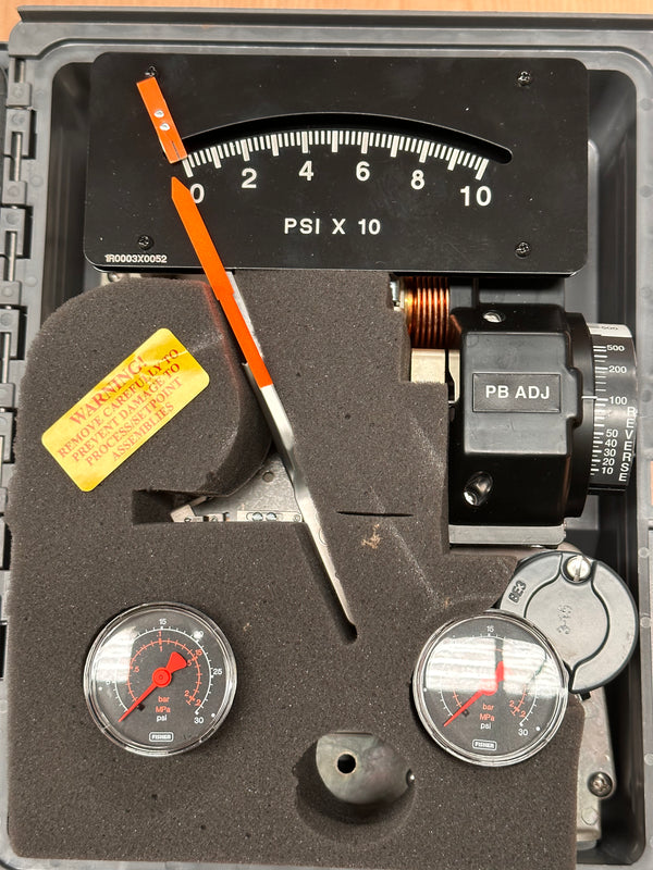FISHER WIZARD Controller 4195K Gauge Pressure Indicator Controller