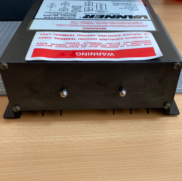 KOMATSU / VANNER Battery Equalizer 24V   PB6977