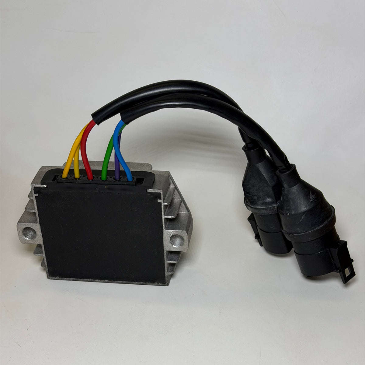 Lombardini ED0073623810-S Voltage Regulator — Ducati 434 36 54 00