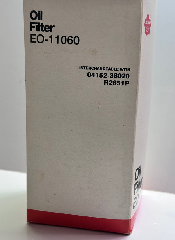 Sakura EO-11060 Oil Filter Element for Toyota Landcruiser 04152-38020