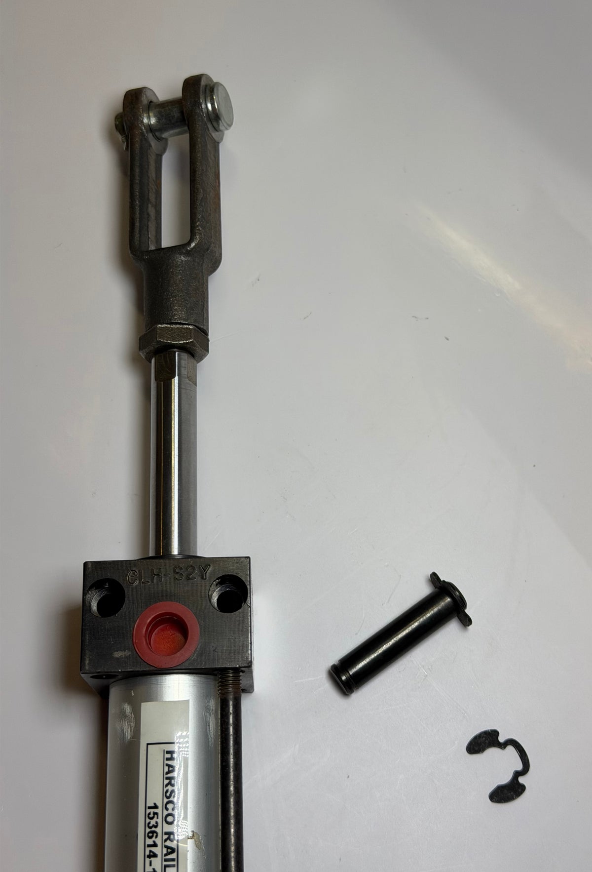 CLH-S2Y Heavy-Duty Compact Clamp Cylinder, Pneumatic/Hydraulic