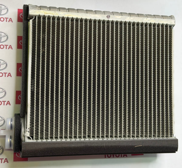 Toyota 88501-60402 Genuine Evaporator Sub-Assembly