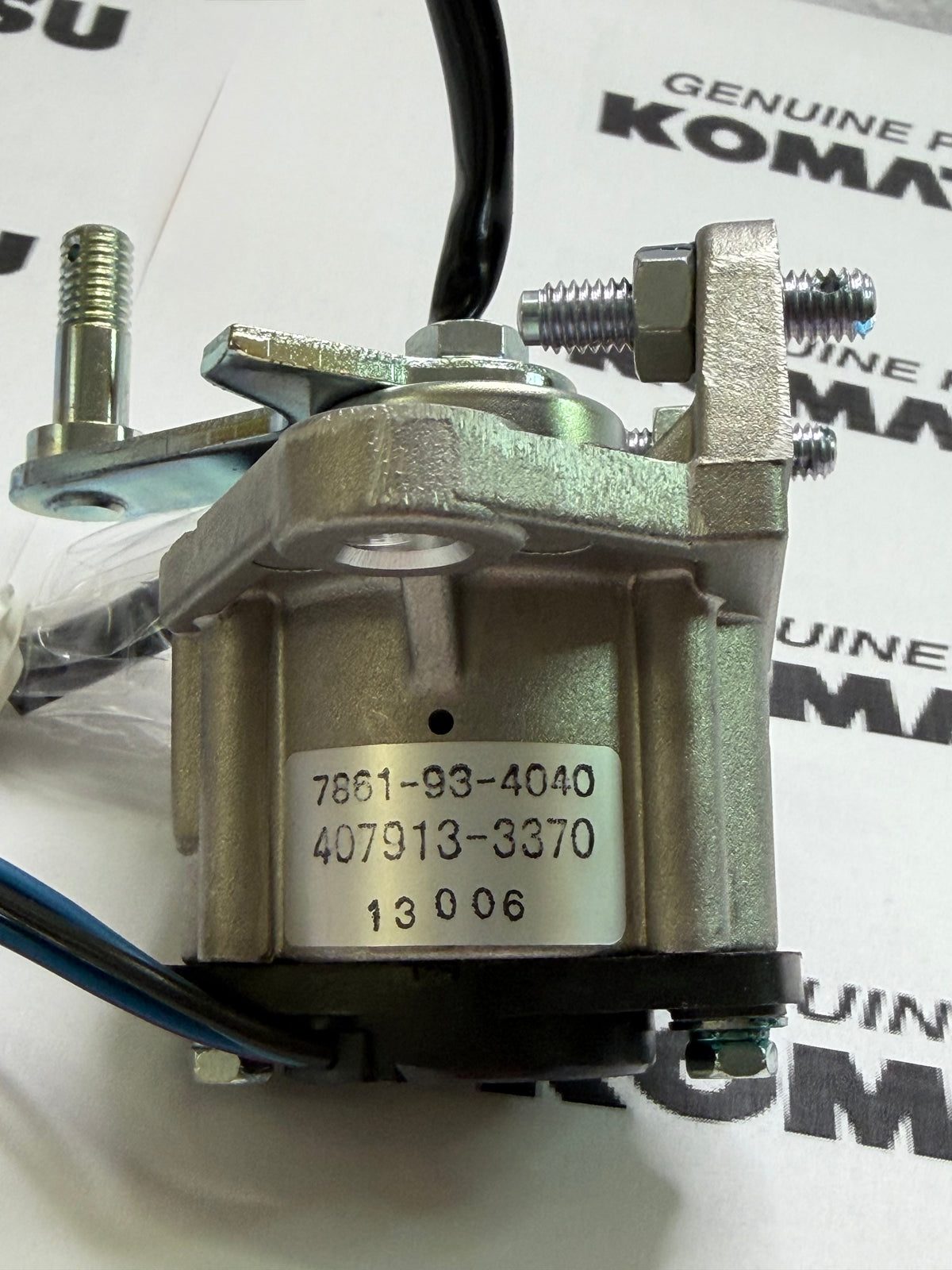Komatsu 7861-93-4040 Genuine Sensor