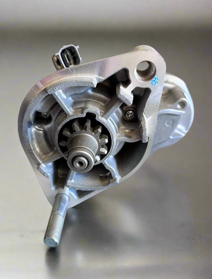 Toyota 28100-56291 Genuine 24V Starter Assembly, 11 Tooth