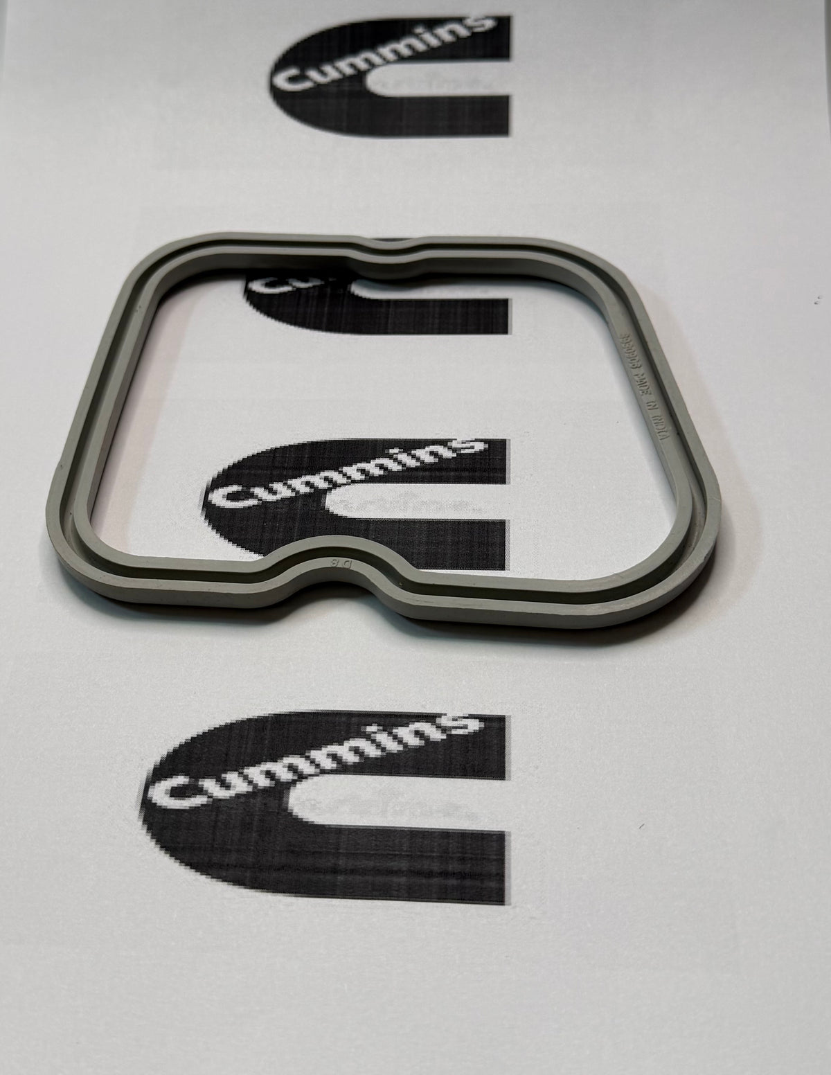 Cummins 3930906 Genuine Valve Cover Gasket