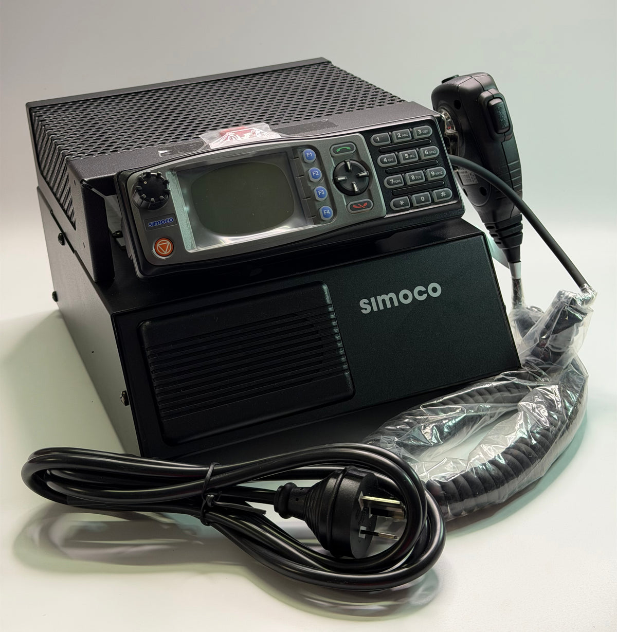 Simoco SRM9000 / SRM9030 Base Station with Alfatronix Power Supply