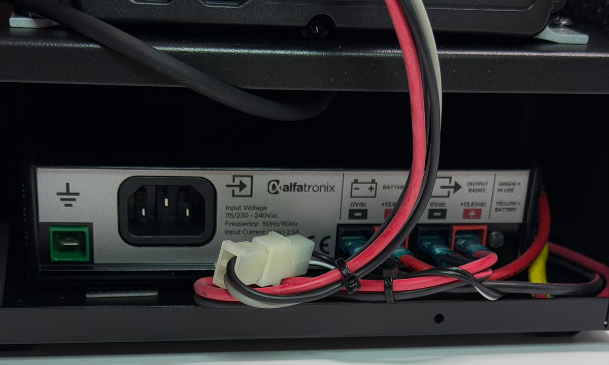 Simoco SRM9000 / SRM9030 Base Station with Alfatronix Power Supply