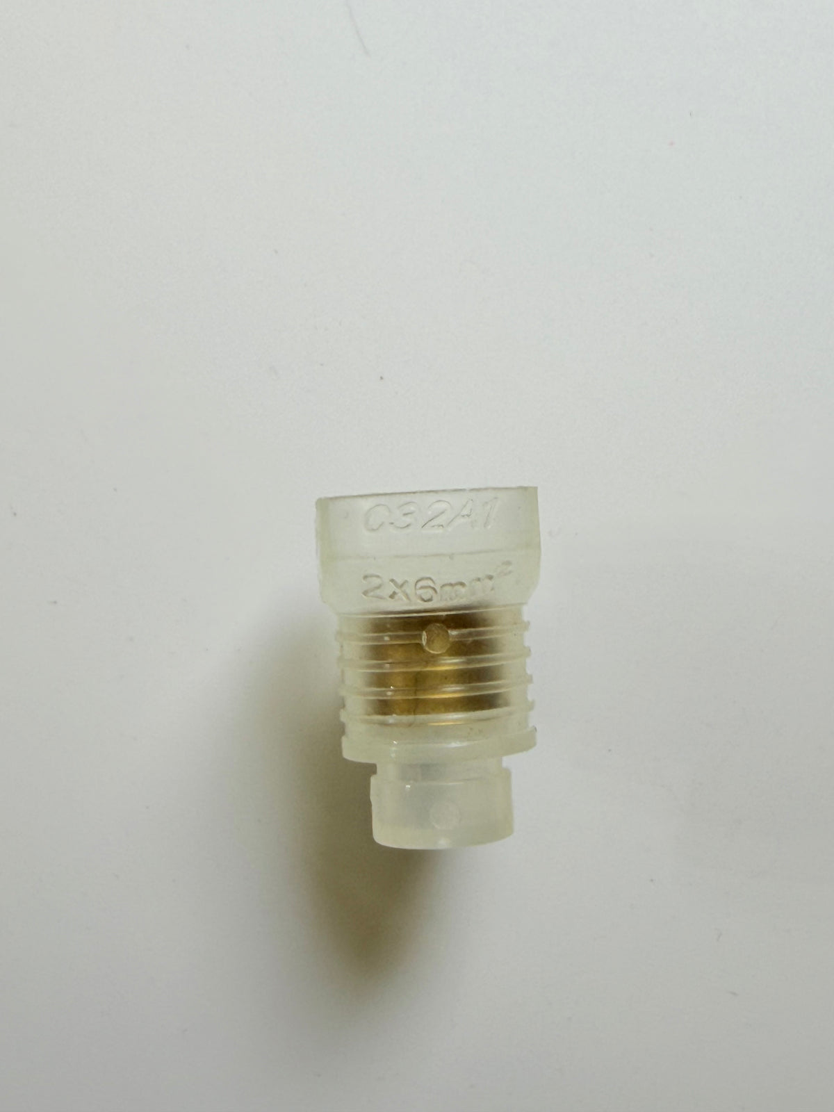 Cabac C32A1 32 A Insulated Screw Connectors – Tub of 74