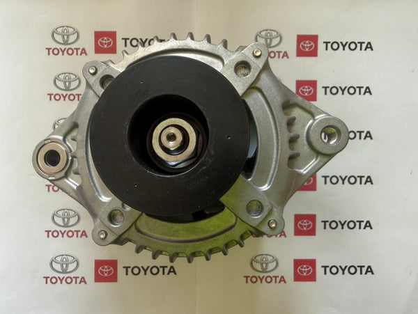 Toyota 27060-78260 Genuine Alternator Assembly