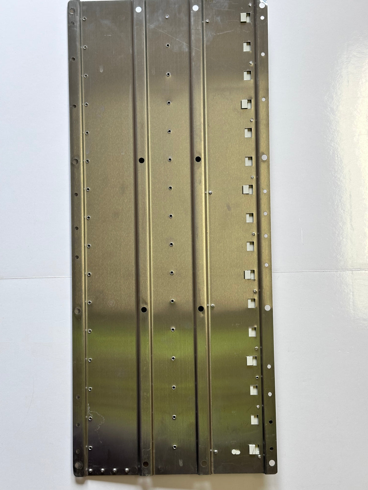 Schneider 140XBP01600 Modicon Quantum Backplane Rack, 16 SLOT