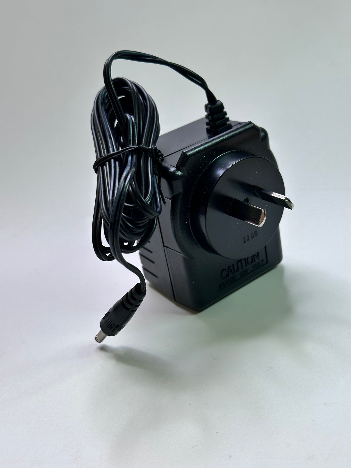 Icom BC-110V Ni-Cd Wall Charger — 240VAC Input, 12VDC 100mA Output