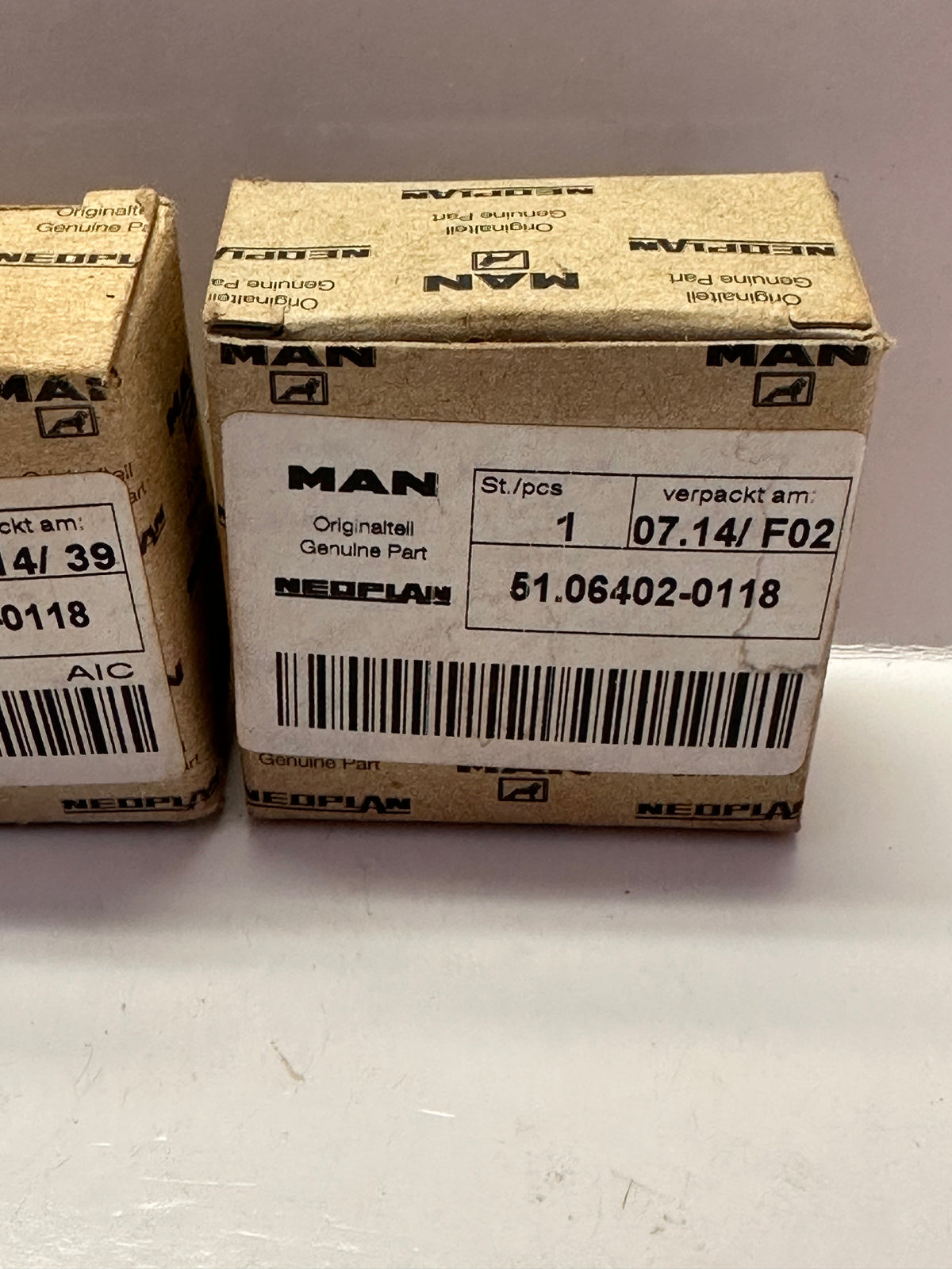 MAN 51.06402-0118 Thermostat
