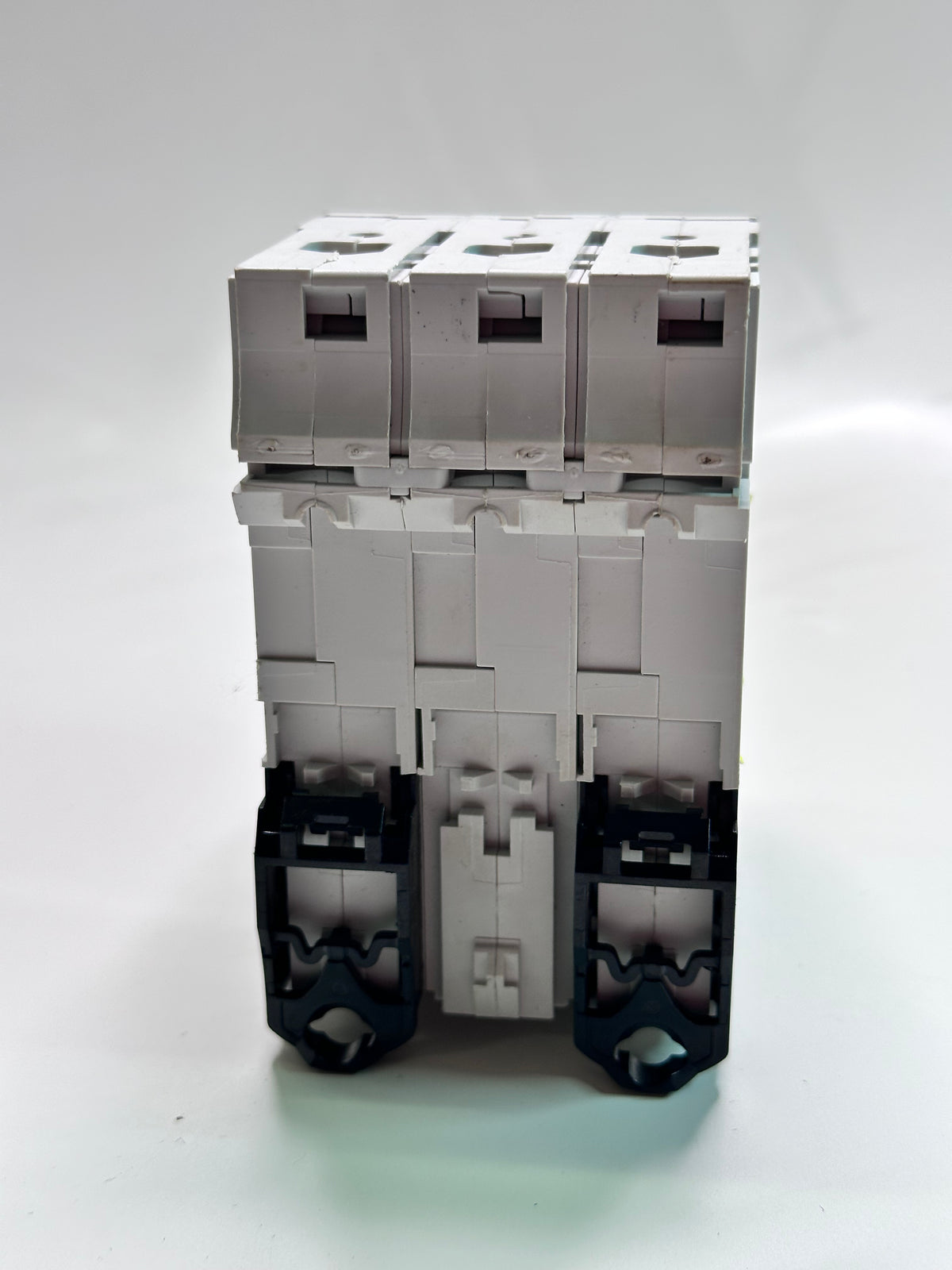 NHP DIN-T Miniature Circuit Breaker — 3-Pole, 32 A, C Curve