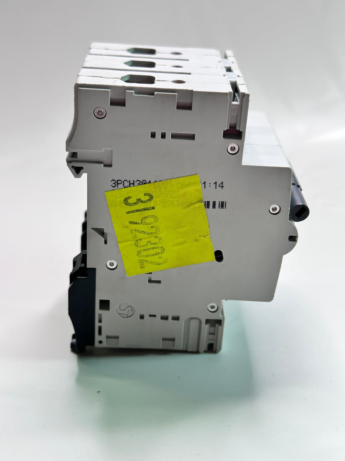 NHP DIN-T Miniature Circuit Breaker — 3-Pole, 32 A, C Curve