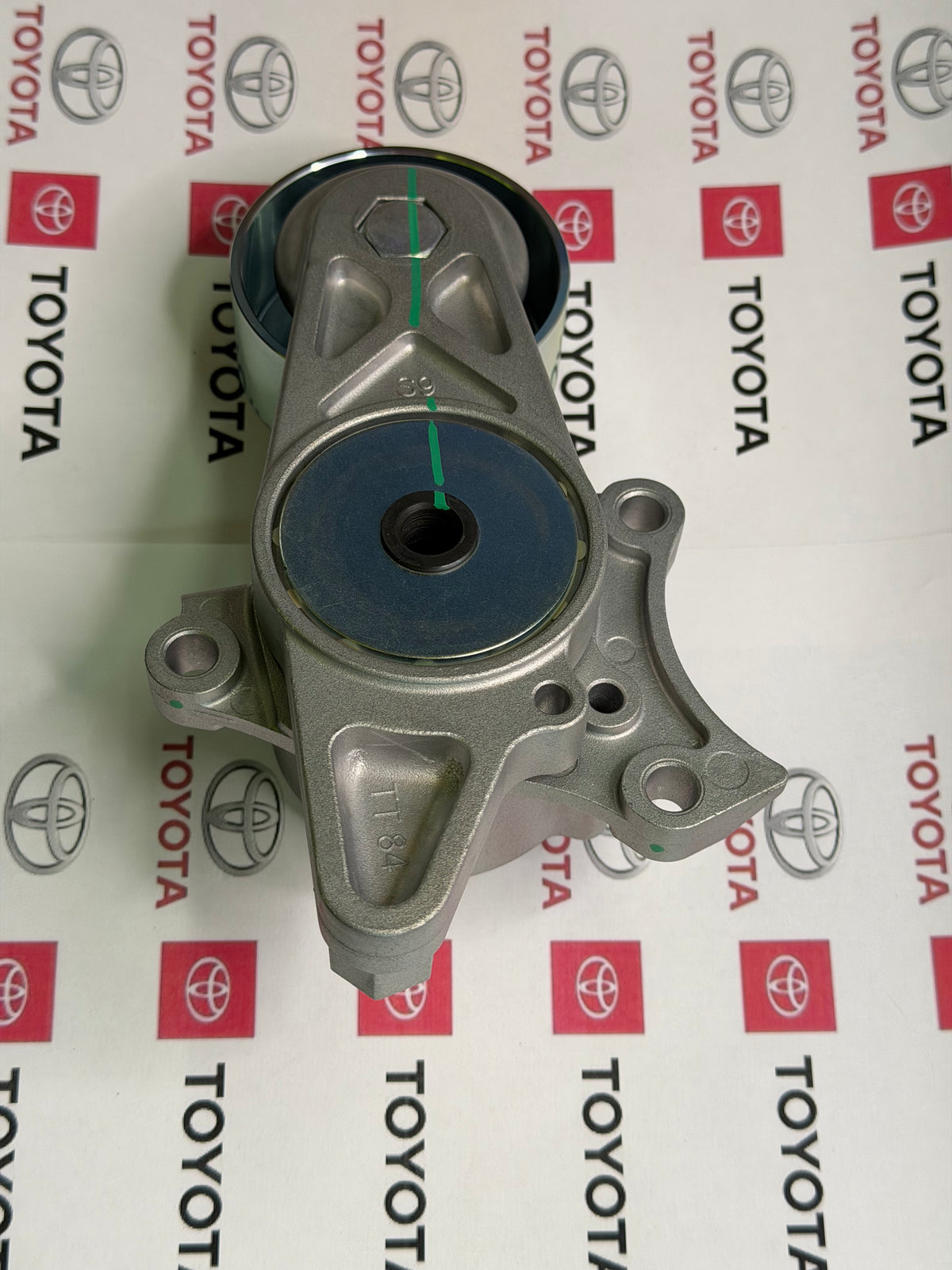 Toyota 16620-0E020 Genuine Drive Belt Tensioner Assembly