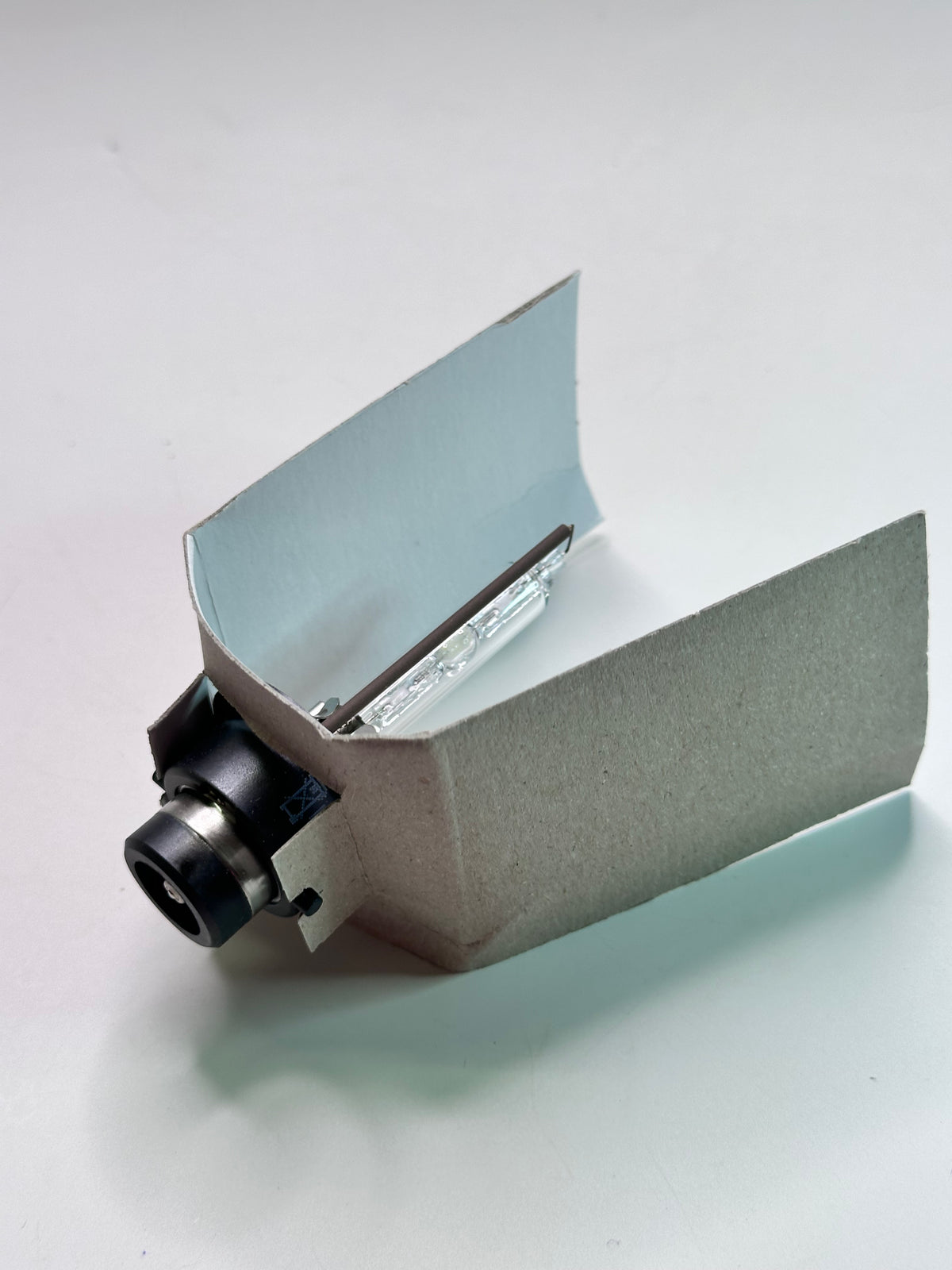 Hella XN4000 Xenon Gas Discharge Globe D2S (4200K) 007.949-102