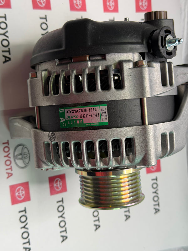 Toyota 27060-30131 Genuine 12V Alternator Assembly