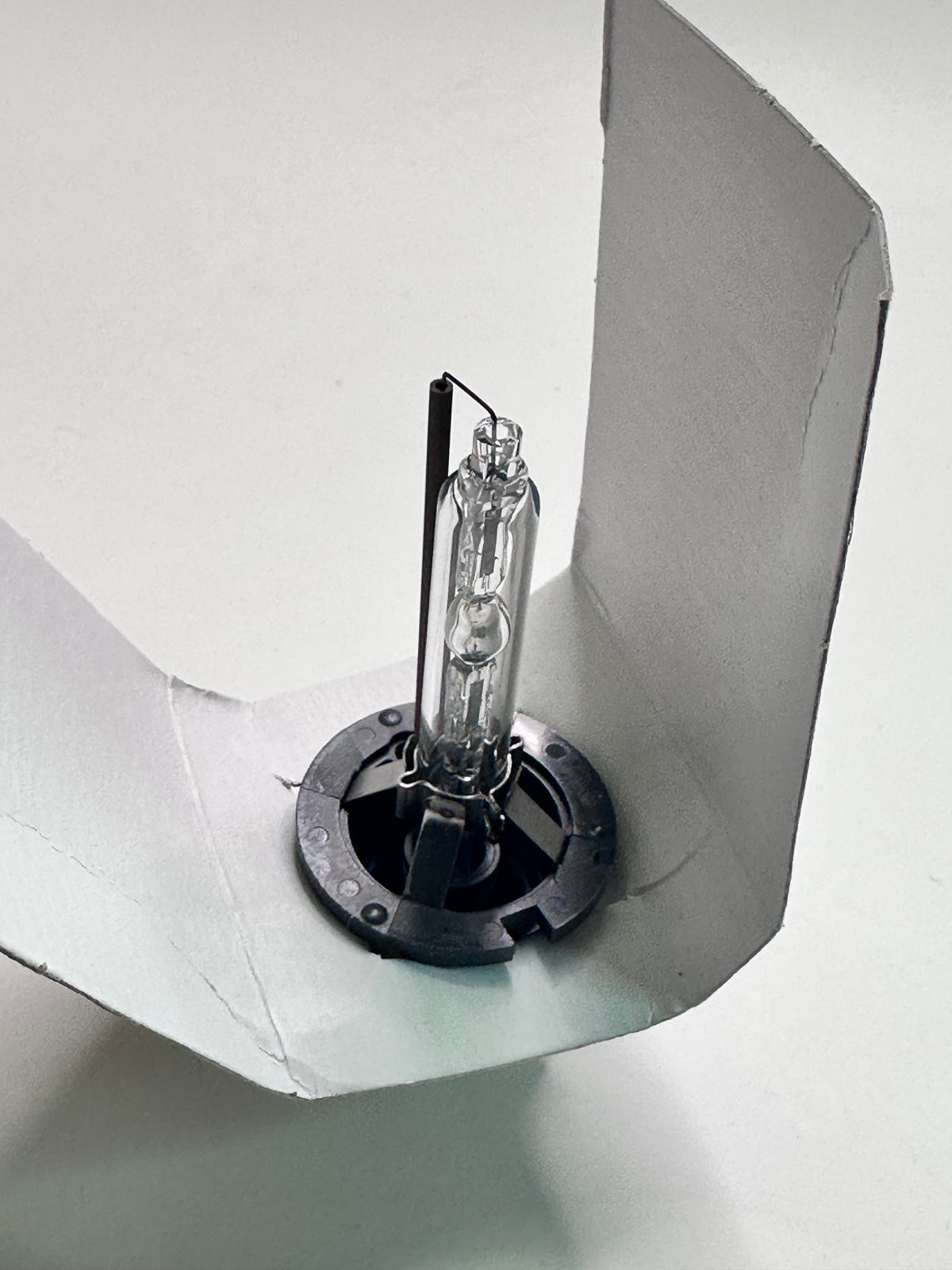 Hella XN4000 Xenon Gas Discharge Globe D2S (4200K) 007.949-102