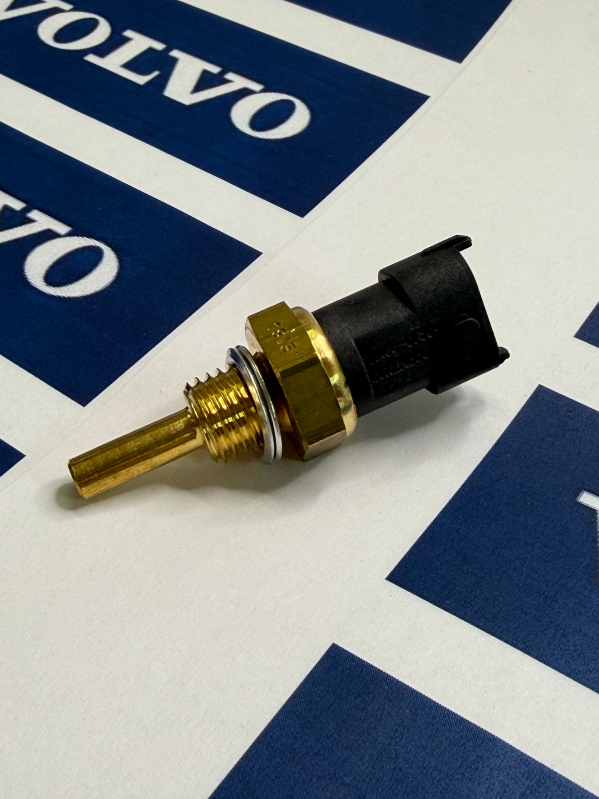 Volvo 21531072 Temperature Sensor
