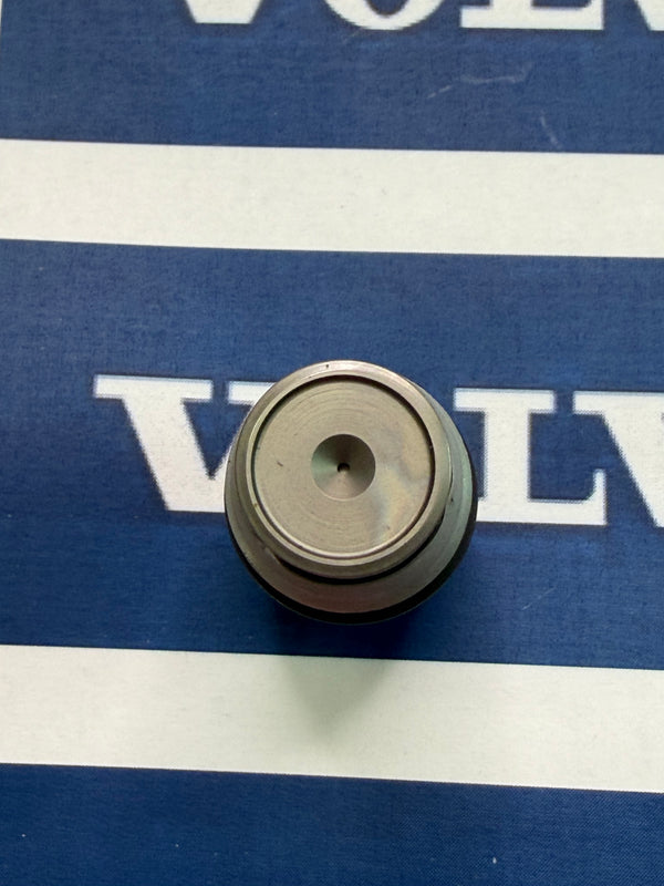 Volvo 21728854 Valve and Pressure Sensor Set