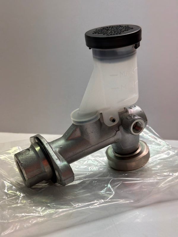 Bosch JB9575 Clutch Master Cylinder to suit Nissan Patrol GU F026A0761