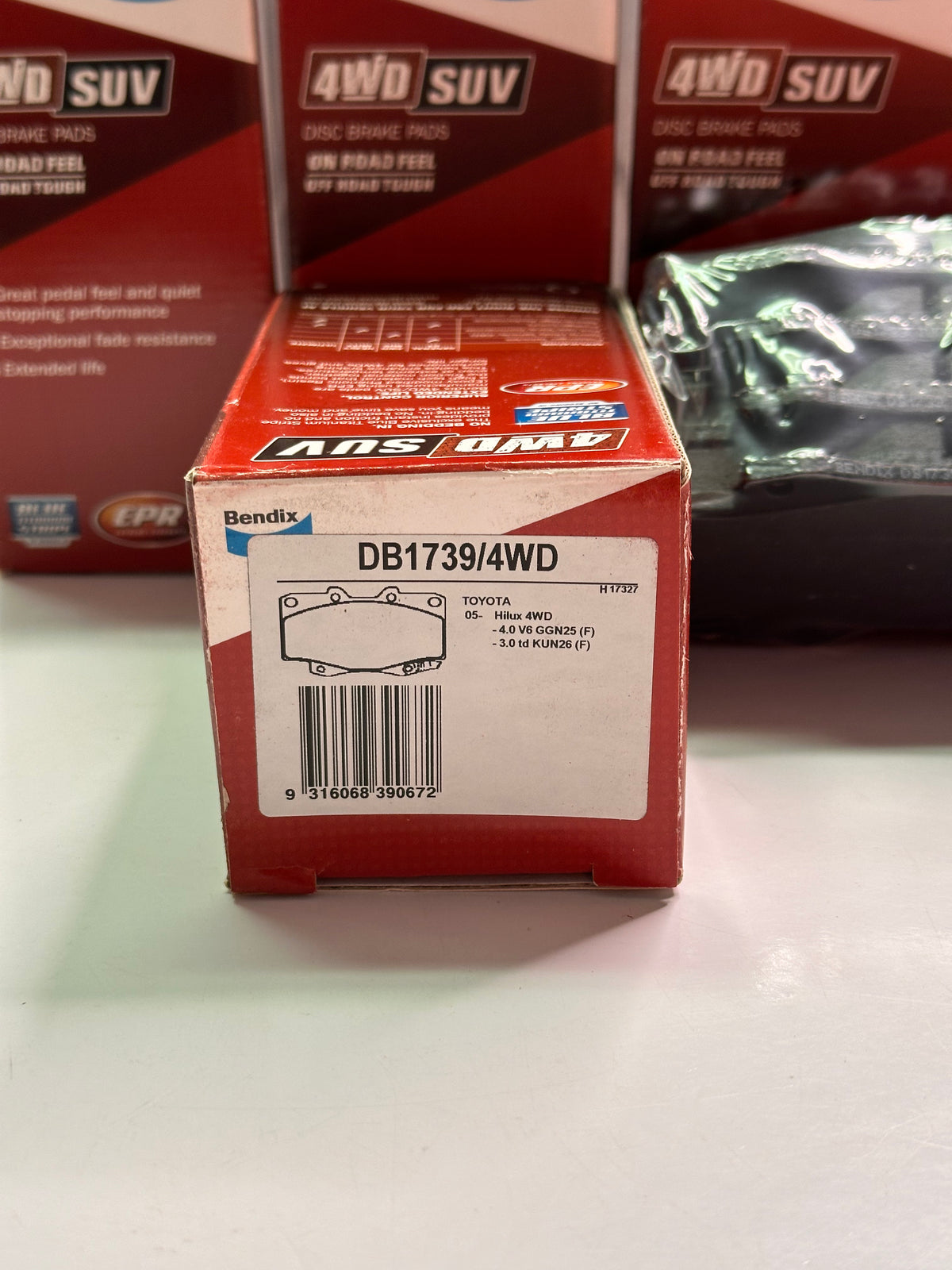 Bendix DB1739-4WD Front Brake Pads — Toyota Hilux, No VSC