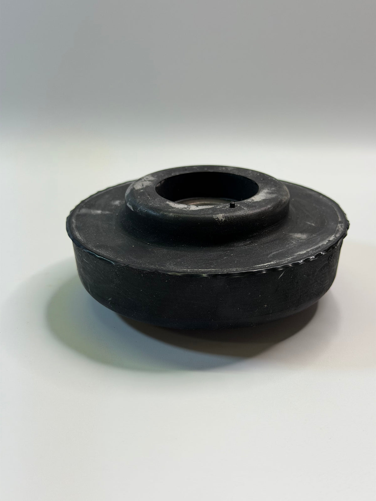 CAT 5D-5654 Hydraulic and Fuel Tank Isolation Mount — Genuine