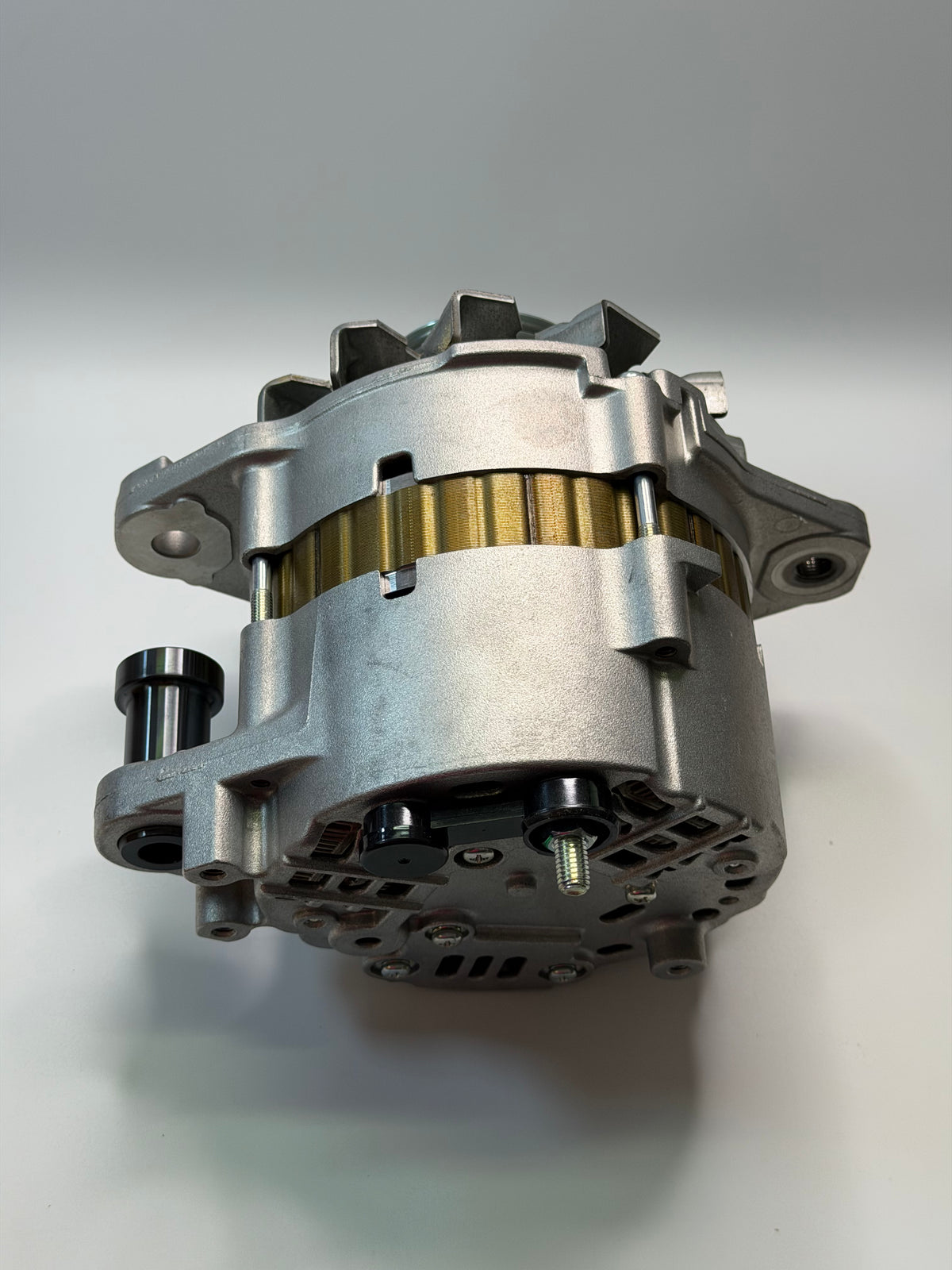 Mitsubishi ME226263 Genuine Alternator, 24V 80A