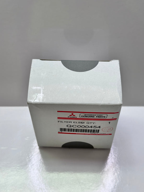 Mitsubishi QC000454 Genuine PCV Valve Filter