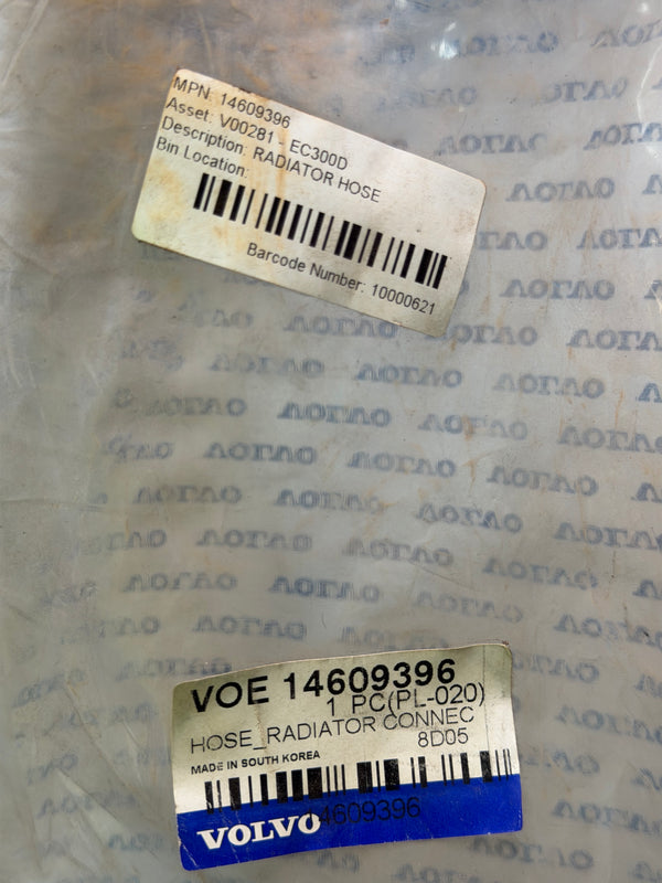 Volvo 14609396 Genuine Flexible Radiator Hose