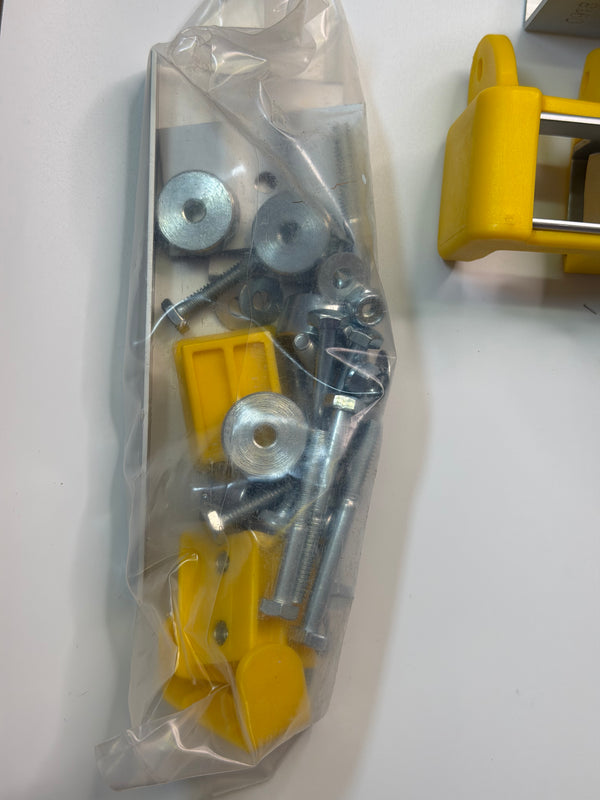 FS13647 475-500mm Safety Gate Kit to suit Bailey Ladders