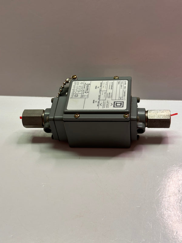 SQUARE D 9012GJW1 Series C Differential Pressure Switch 2760.0 KPA Decreasing
