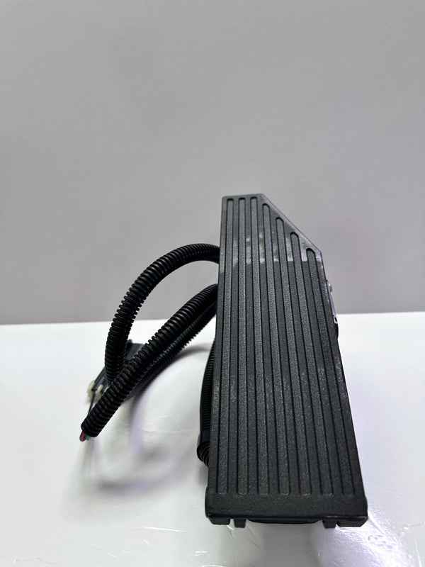 PAI FET-2671 Mack Electric Throttle 4QB513A