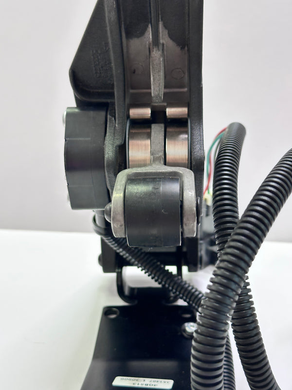 PAI FET-2671 Mack Electric Throttle 4QB513A