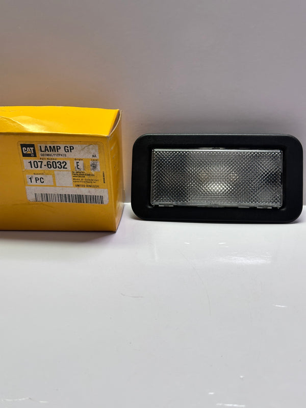Caterpillar CAT 107-6032 24V Plastic Dome Lamp