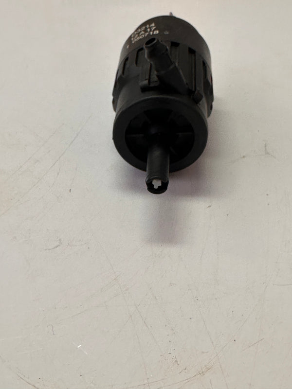 7T-8891 24V Windshield Washer Pump - Caterpillar Part