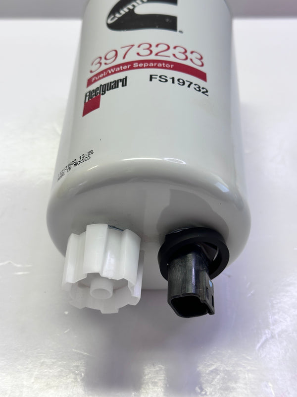 Fleetguard FS19732 Fuel/Water Separator 3973233 Cummins