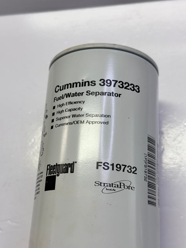 Fleetguard FS19732 Fuel/Water Separator 3973233 Cummins