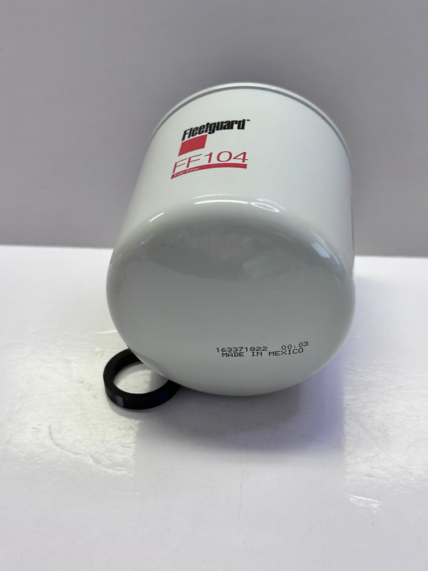 Fleetguard FF104 Spin-On Fuel Filter