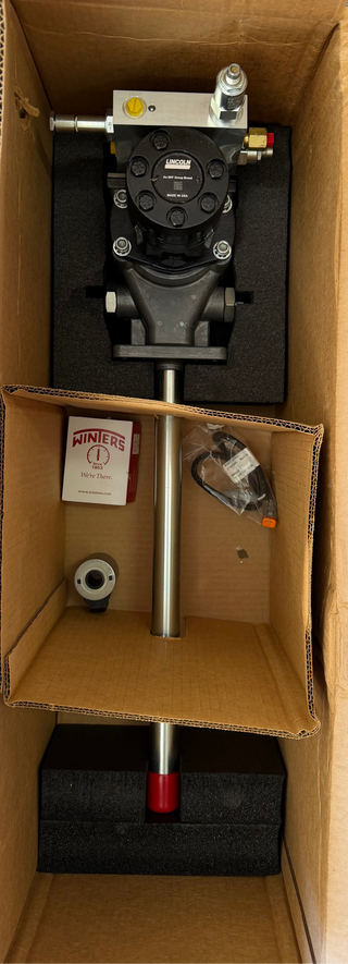 Lincoln 85732 Flowmaster II Grease Pump (only) with Adjustable flow and Pressure control