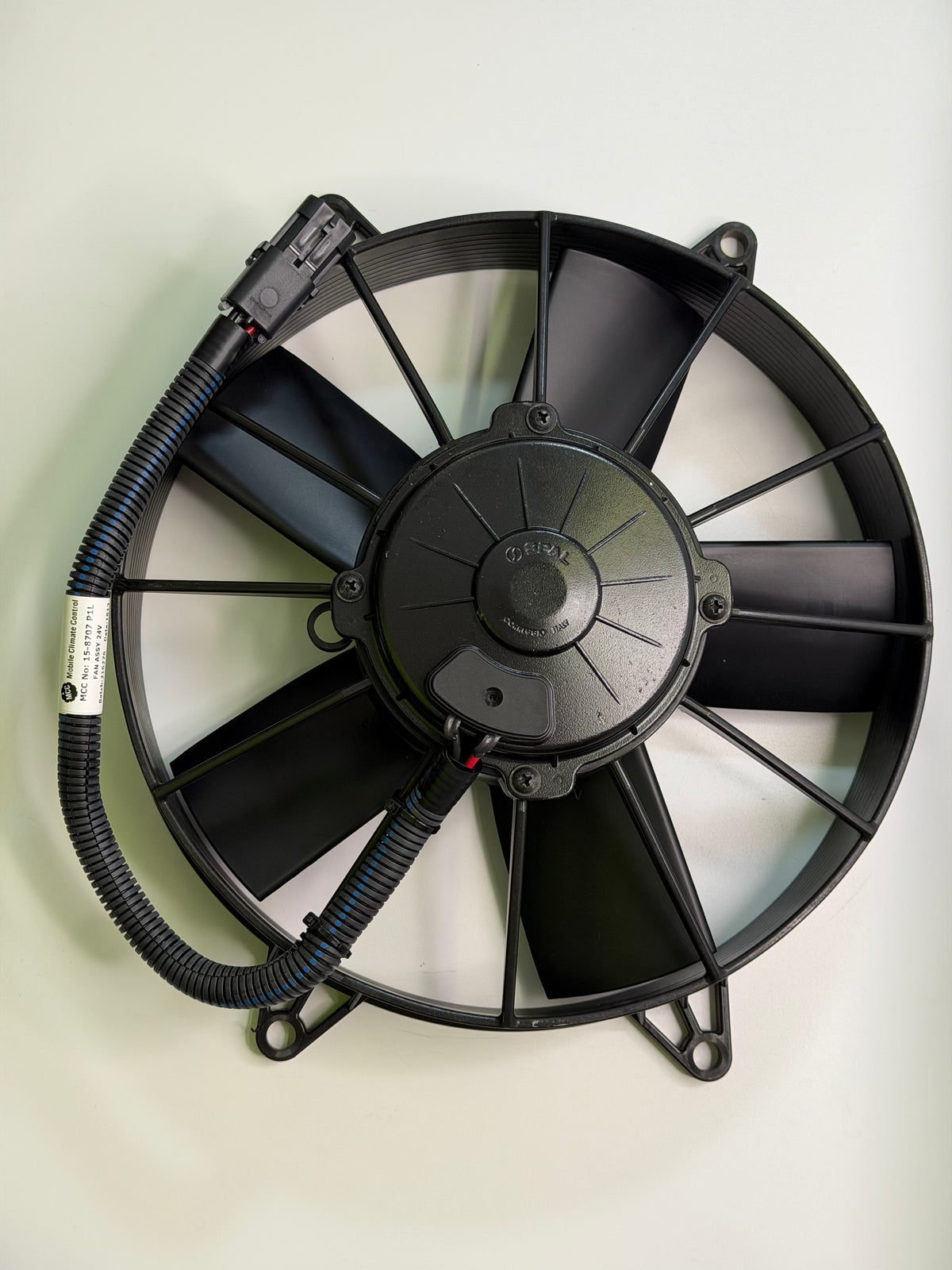 SPAL V15-BP70/LL-39S Pusher Fan – 24V, 10 Inch