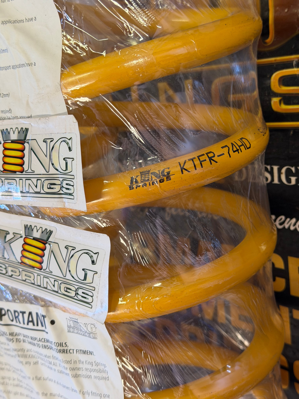 King Springs KTFR-74HD Front Raised Coil Springs — Pair, Minor Marks