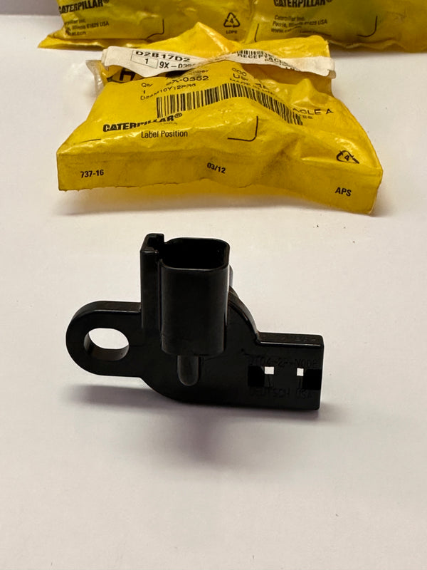 CAT Receptacle 9X-0352